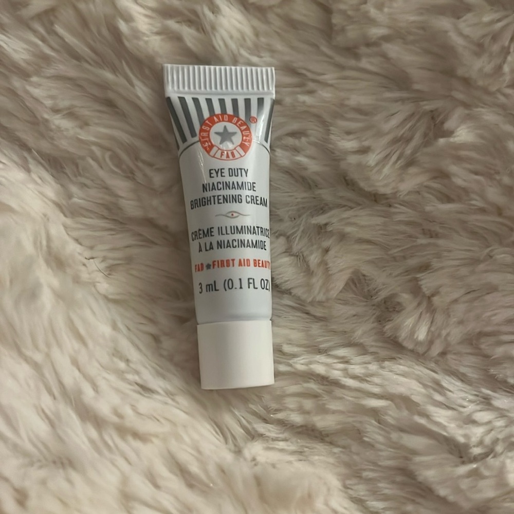 First Aid Beauty Eye Duty Brightening Cream